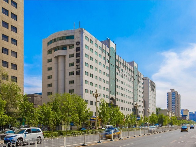 深圳高稳定性注塑零件包胶拉料机原理